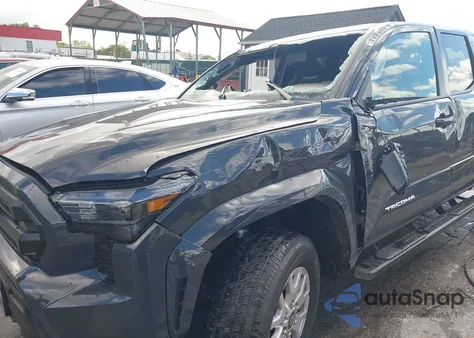 2025 Toyota Tacoma Limited 4Wd/Sr 4Wd/Sr5 4Wd/Trd Off Road 4Wd/Trd Sport 4Wd z USA, uszkodzony, nr VIN 3TMLB5JNXSM130396